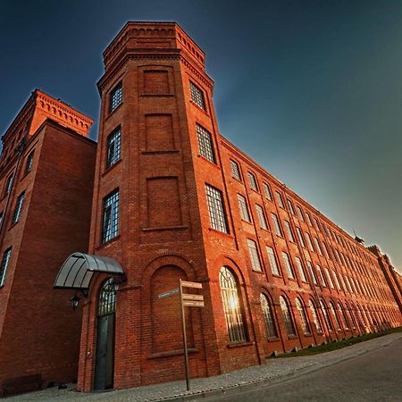Loft Aparts วูดช์ ภายนอก รูปภาพ